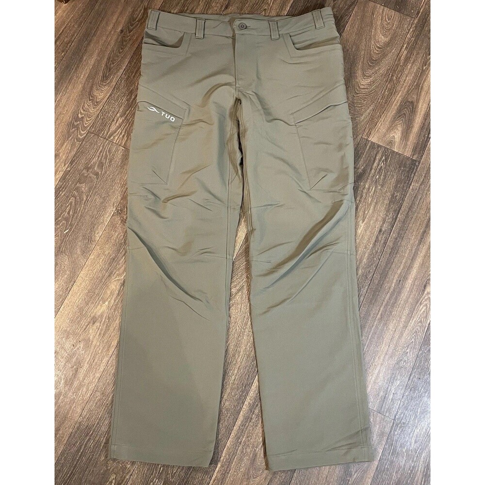 Men's Cargo Pants in Olive